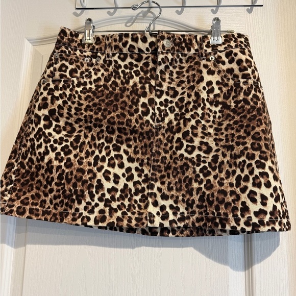 Ultra Flirt Dresses & Skirts - NWT Ultra Flirt Denim Brown Leopard Mini Skirt